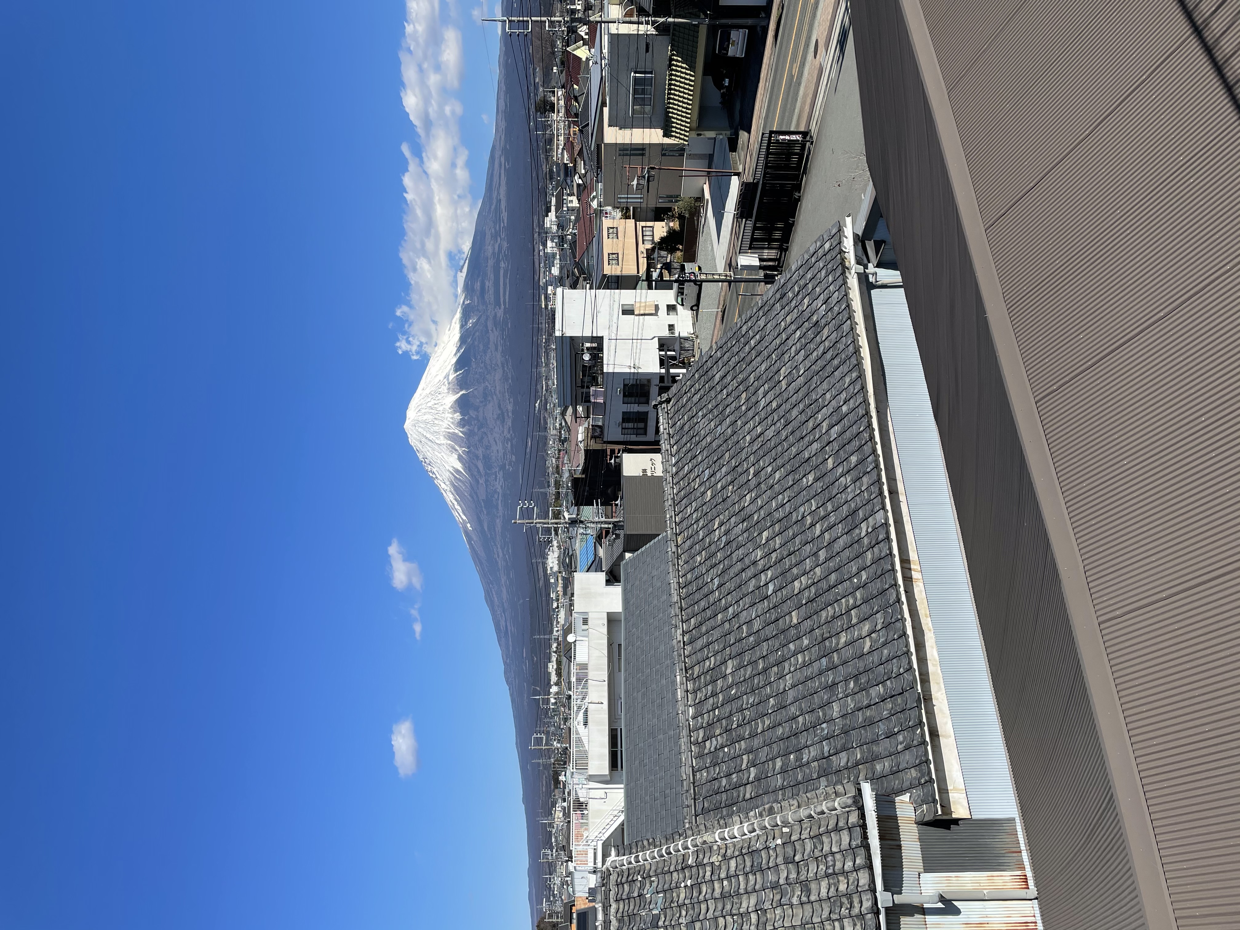 当蔵屋上から見える富士山